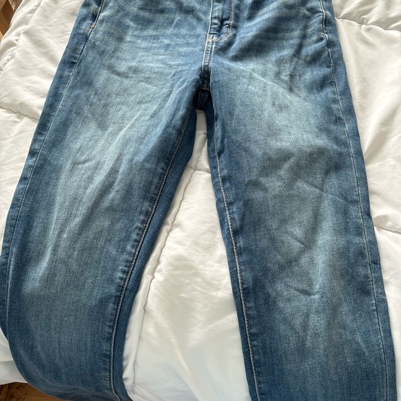 American eagle size 4 jeans - Picture 2 of 5